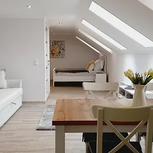 Apartman Júlia Magyarország