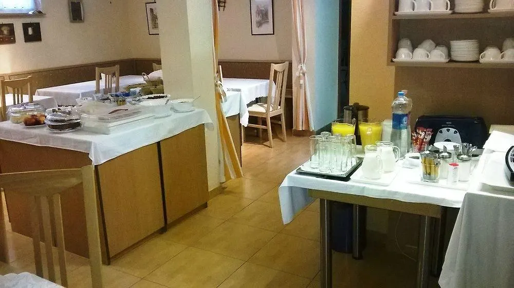 Bed and Breakfast Alfred Panzio Budapeszt Nocleg ze śniadaniem