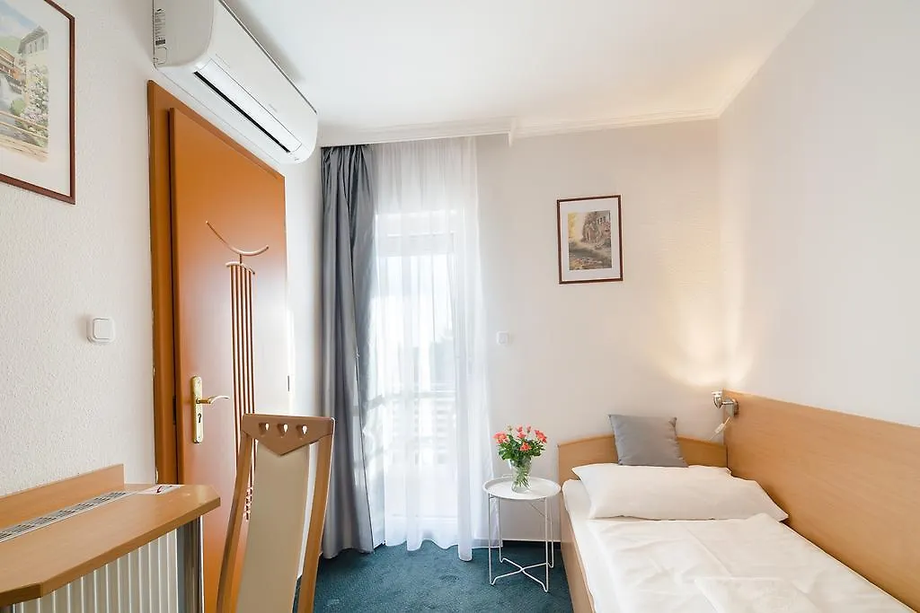 *** Nocleg ze śniadaniem Bed and Breakfast Alfred Panzio Budapeszt Węgry