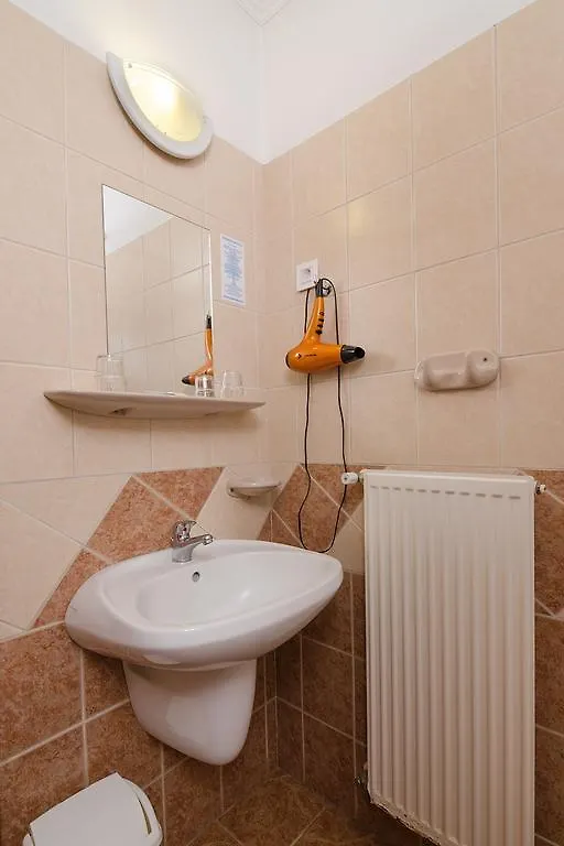 *** Nocleg ze śniadaniem Bed and Breakfast Alfred Panzio Budapeszt Węgry